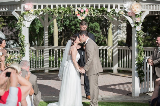 pink-and-gold-university-wedding