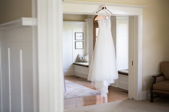 pink-and-gold-university-wedding