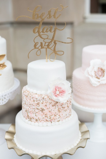 pink-and-gold-university-wedding