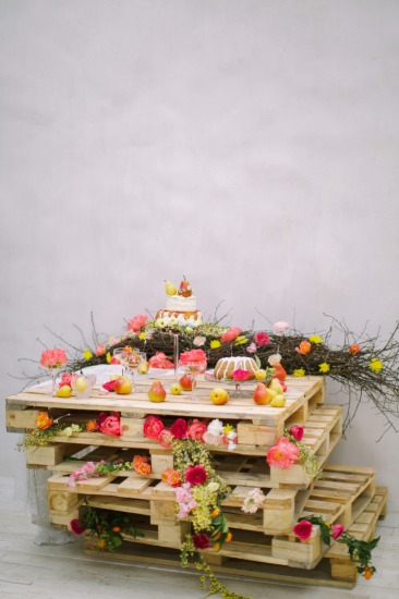 pink-and-white-natural-wedding-ideas