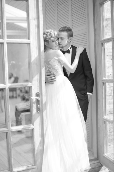 pink-and-white-natural-wedding-ideas