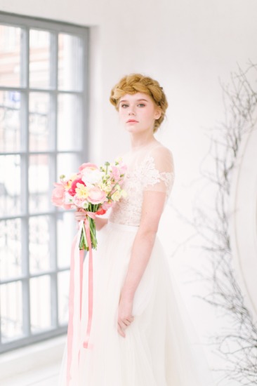 pink-and-white-natural-wedding-ideas