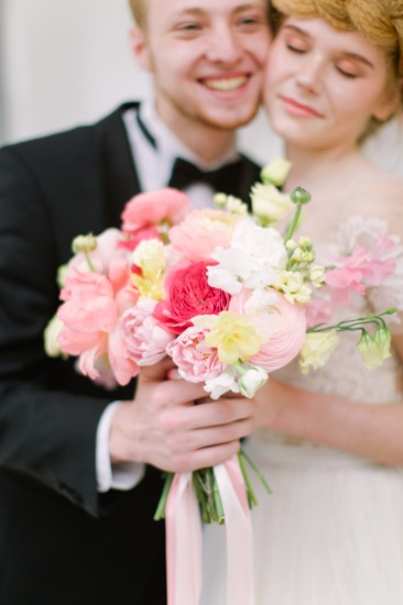 pink-and-white-natural-wedding-ideas