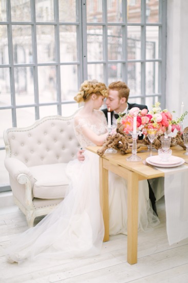 pink-and-white-natural-wedding-ideas