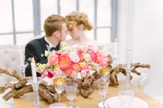 pink-and-white-natural-wedding-ideas