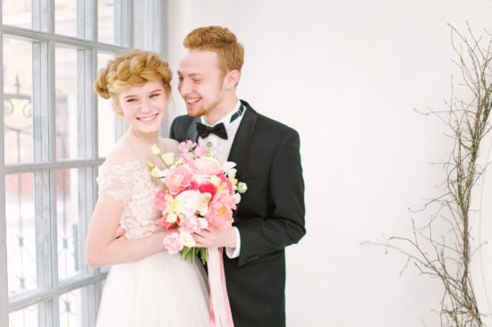 pink-and-white-natural-wedding-ideas