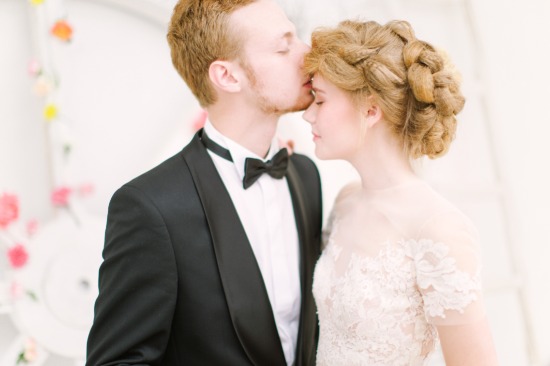pink-and-white-natural-wedding-ideas