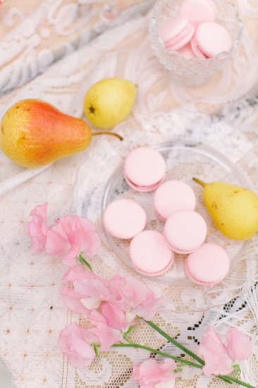 pink-and-white-natural-wedding-ideas