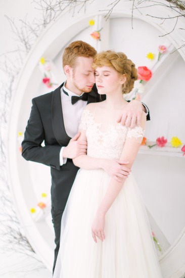 pink-and-white-natural-wedding-ideas
