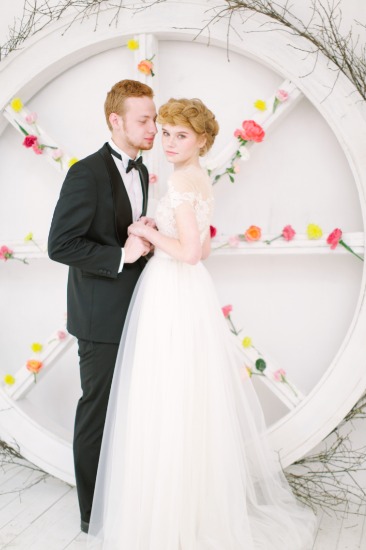 pink-and-white-natural-wedding-ideas