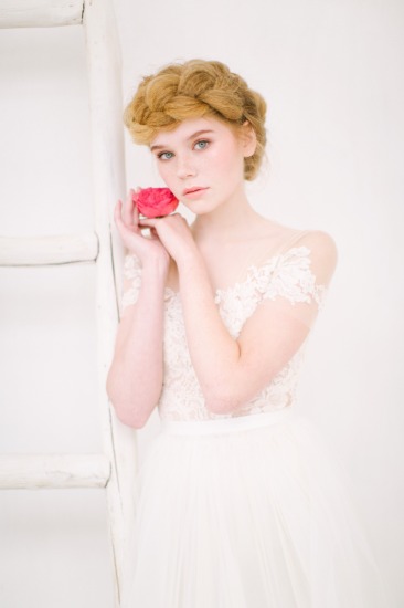 pink-and-white-natural-wedding-ideas