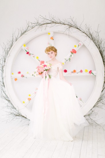 pink-and-white-natural-wedding-ideas