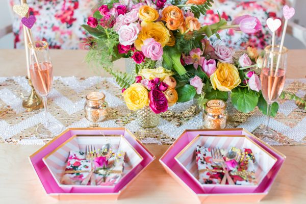 pink-makes-me-happy-wedding-ideas
