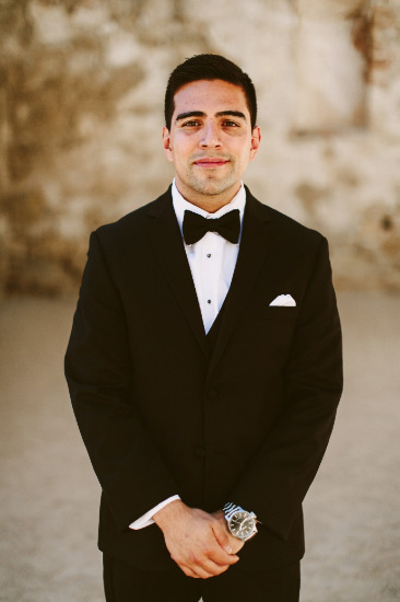 pop-of-pink-modern-wedding