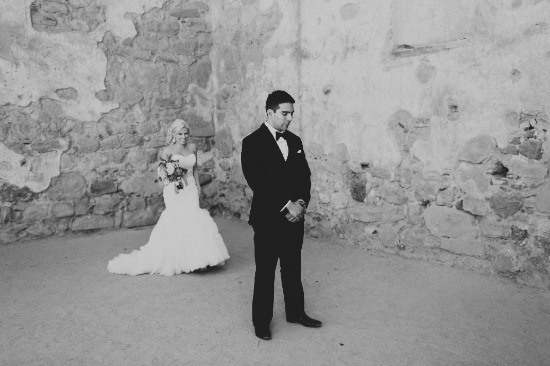 pop-of-pink-modern-wedding