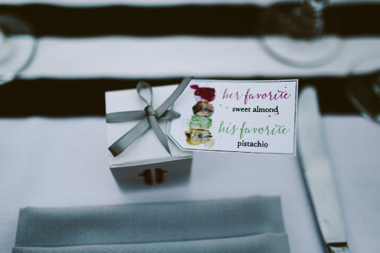 pop-of-pink-modern-wedding