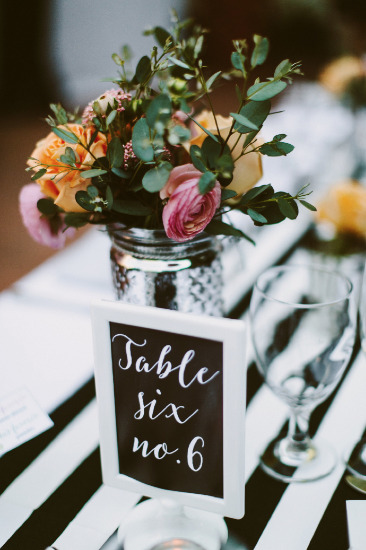pop-of-pink-modern-wedding