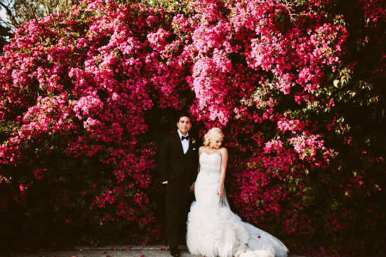 pop-of-pink-modern-wedding