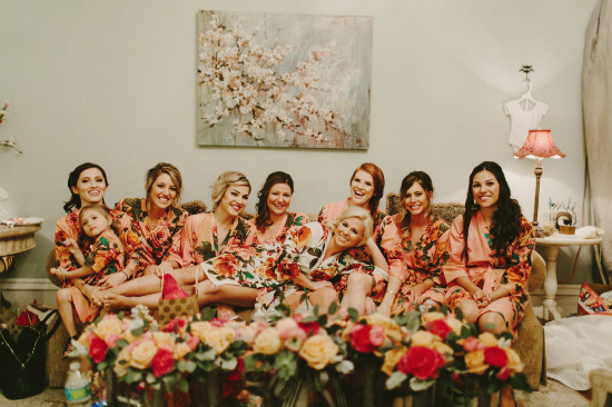 pop-of-pink-modern-wedding