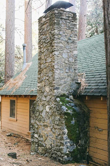 quaint-little-wedding-in-the-woods