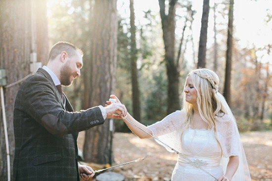 quaint-little-wedding-in-the-woods