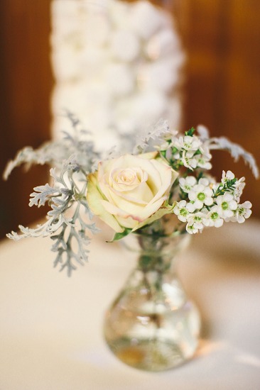 quaint-little-wedding-in-the-woods