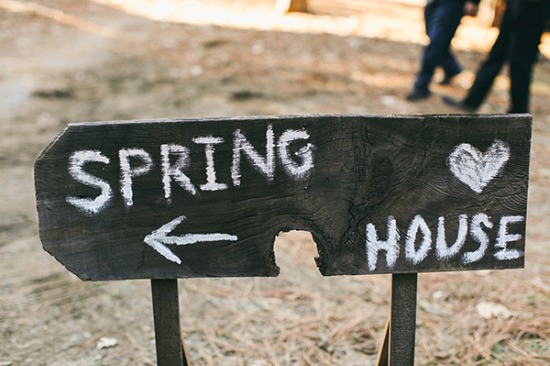 quaint-little-wedding-in-the-woods