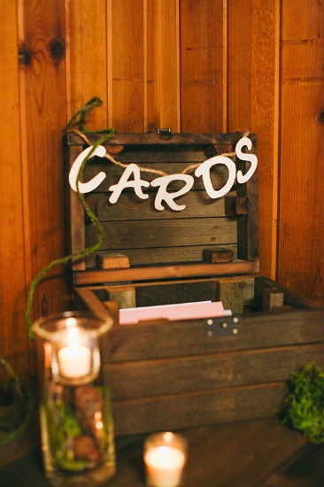 quaint-little-wedding-in-the-woods