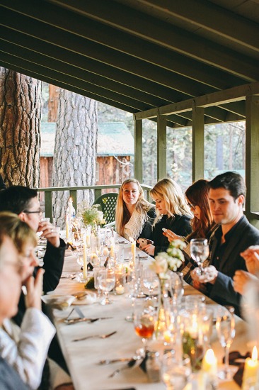 quaint-little-wedding-in-the-woods