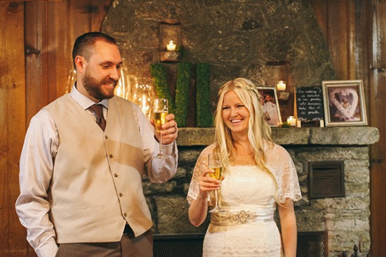 quaint-little-wedding-in-the-woods