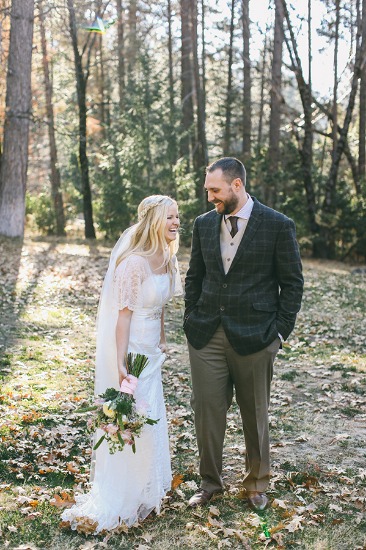 quaint-little-wedding-in-the-woods