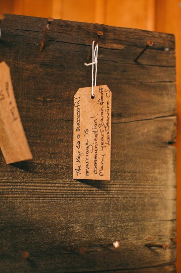 quaint-little-wedding-in-the-woods