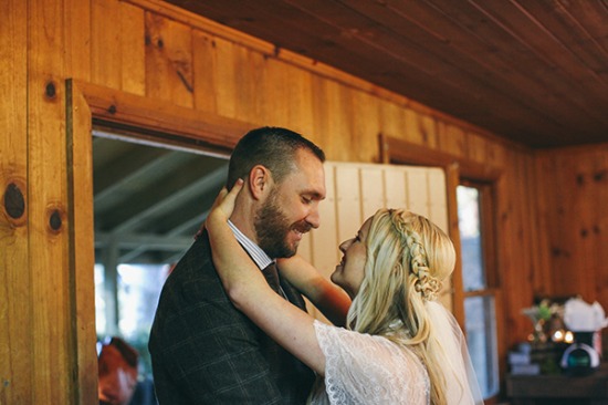 quaint-little-wedding-in-the-woods
