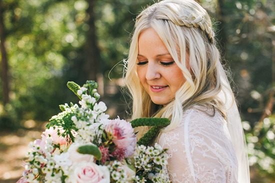 quaint-little-wedding-in-the-woods