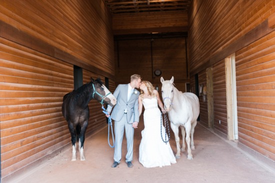 romantic-ranch-wedding-in-nevada