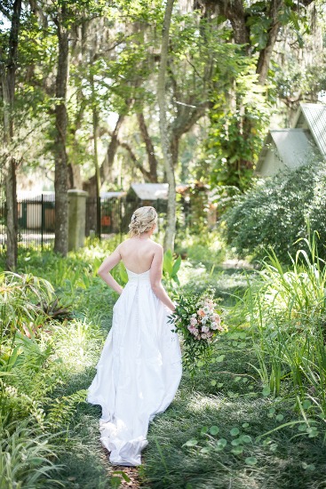 soft-pink-garden-wedding