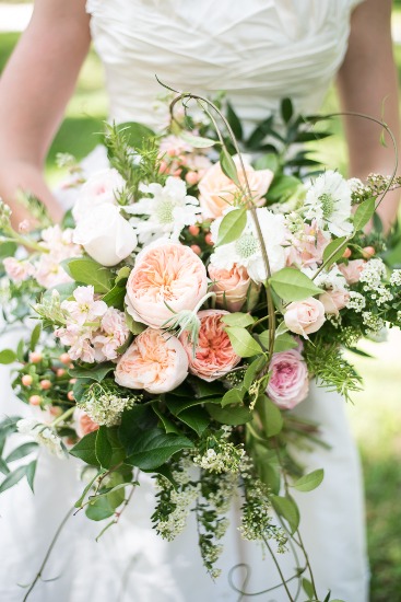 soft-pink-garden-wedding