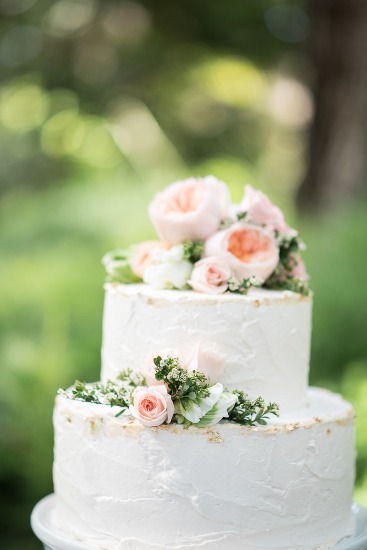 soft-pink-garden-wedding