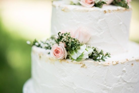 soft-pink-garden-wedding