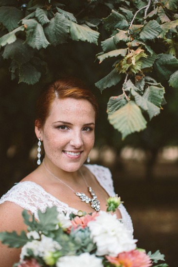 sweet-rustic-charm-wedding