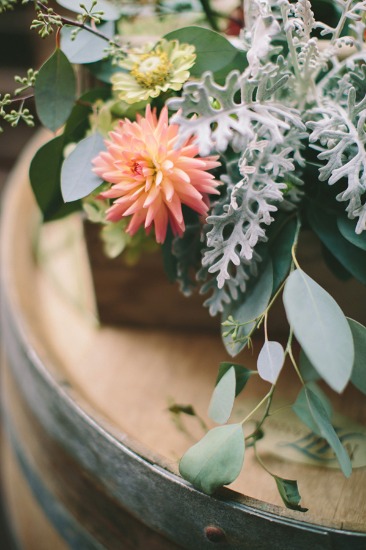 sweet-rustic-charm-wedding