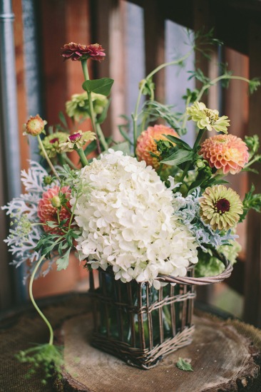 sweet-rustic-charm-wedding