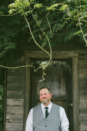 sweet-rustic-charm-wedding