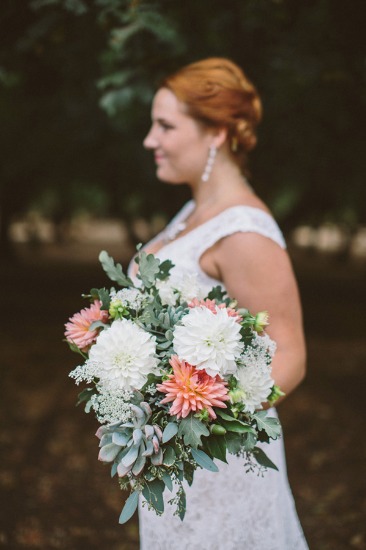 sweet-rustic-charm-wedding