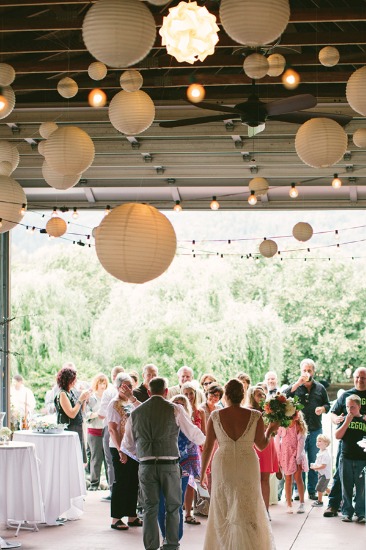 sweet-rustic-charm-wedding