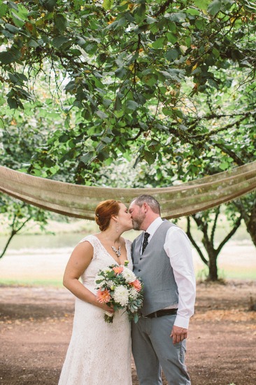 sweet-rustic-charm-wedding