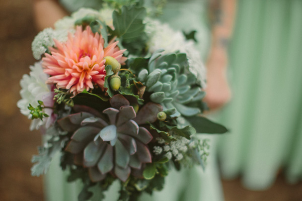 sweet-rustic-charm-wedding