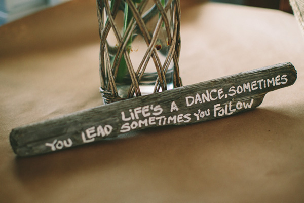 sweet-rustic-charm-wedding