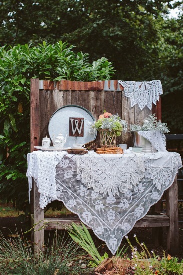 sweet-rustic-charm-wedding
