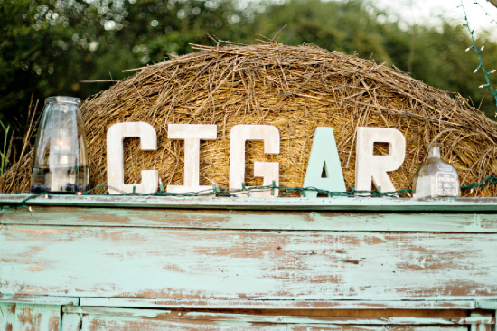 sweet-rustic-chic-wedding
